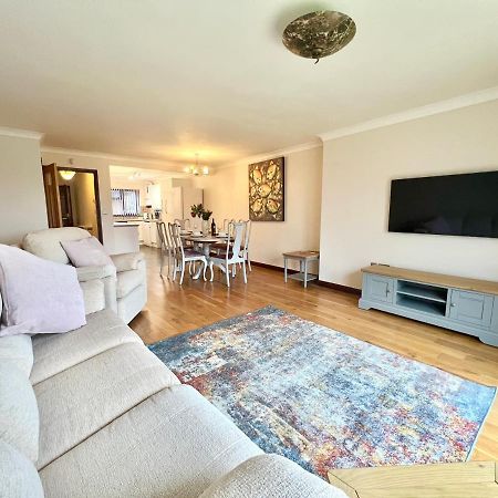 3 Bedroom House - サンダウン エクステリア 写真